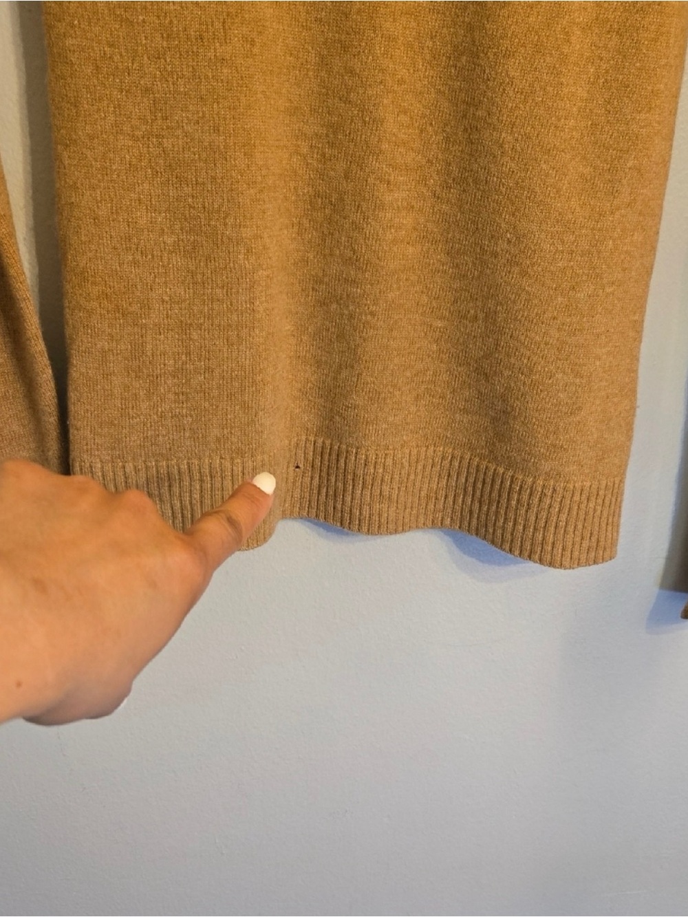 💕 J.Crew 100% Cashmere Turtleneck Sweater Camel Lightweight Knit XS - Picture 9 of 9